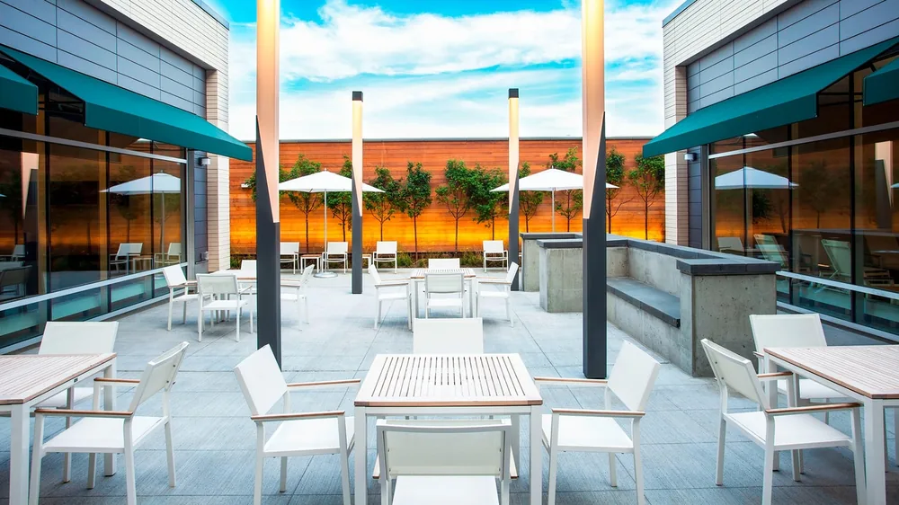 Element Boston Seaport District