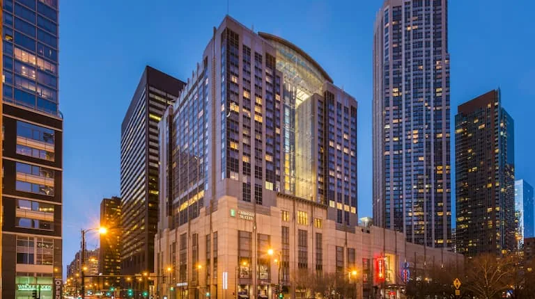 Embassy Suites by Hilton Chicago Downtown Magnificent Mile
